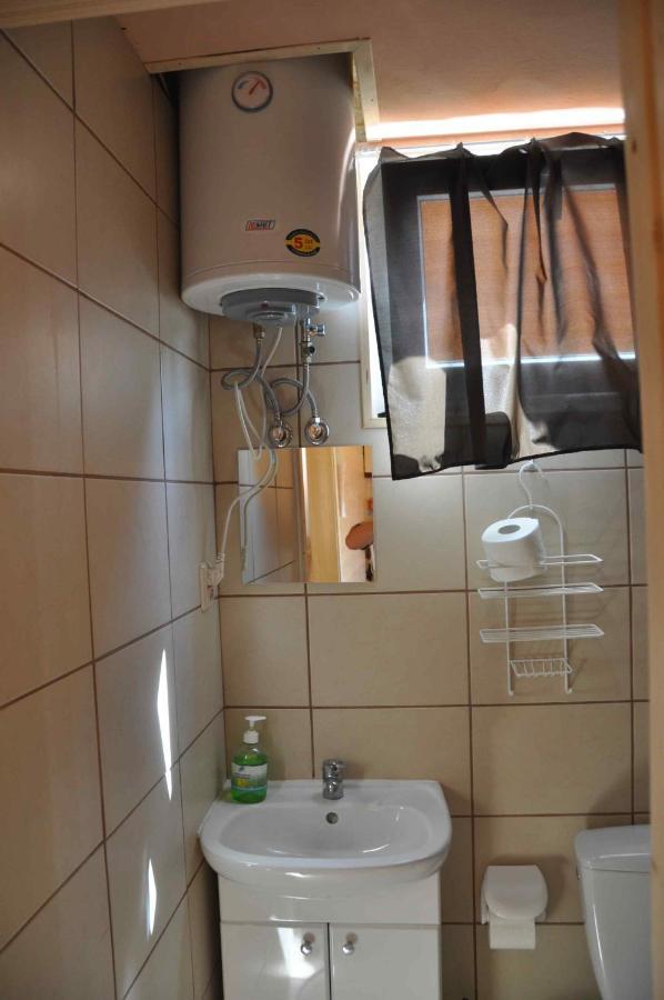 Pietrowe Domki Klif 6Os,Duze Tarasy Dzika Plaza Laka Bociek Duze Tarasy Szlaki Rowerowe Pieski 25Zldzien Debina  Esterno foto