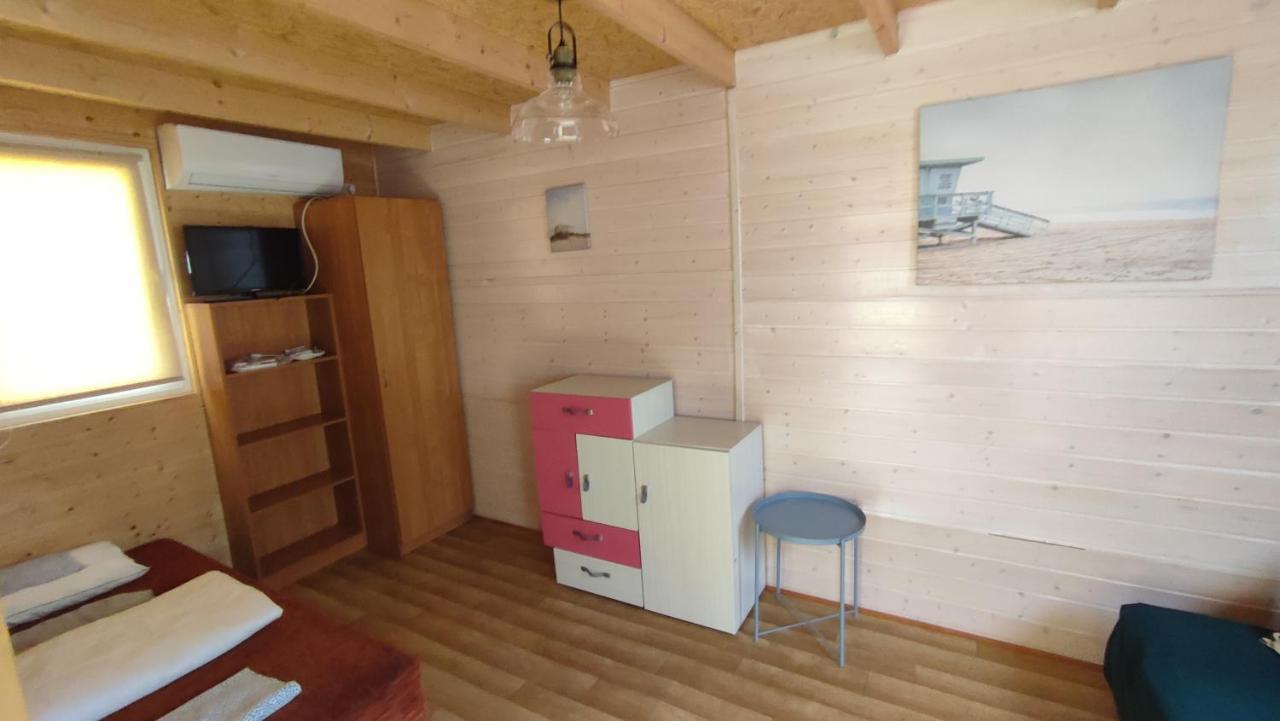 Pietrowe Domki Klif 6Os,Duze Tarasy Dzika Plaza Laka Bociek Duze Tarasy Szlaki Rowerowe Pieski 25Zldzien Debina  Esterno foto